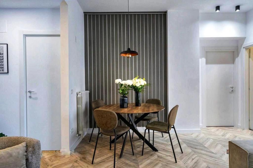 Angelo Bello Luxury Suite City Center By Sattal Bukarest Eksteriør billede